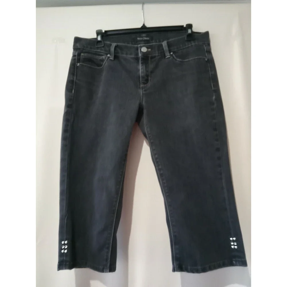 WHITE HOUSE BLACK MARKET Noir Women's Capri Size 6 ( 961)